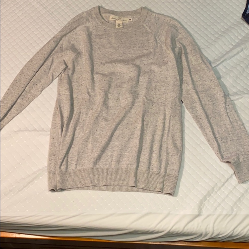 H&M sz M lightweight sweater